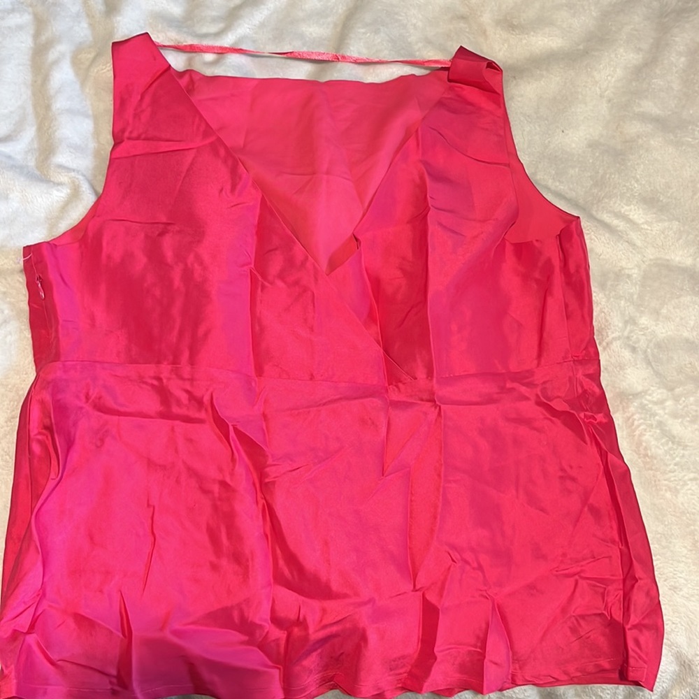 Blouse - Picture 2 of 3